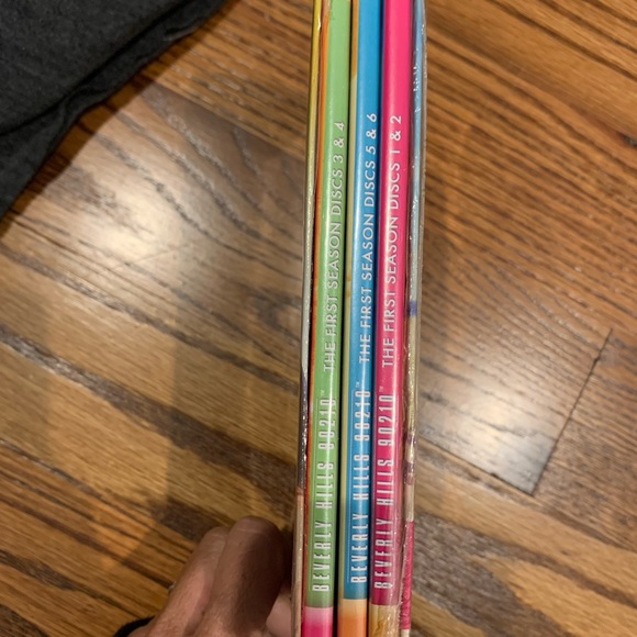 The Complete First Season of 90210 DVD's. Not Sealed - Picture 4 of 4